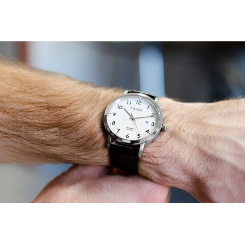 Чоловічий годинник CITIZEN BI5070-06A