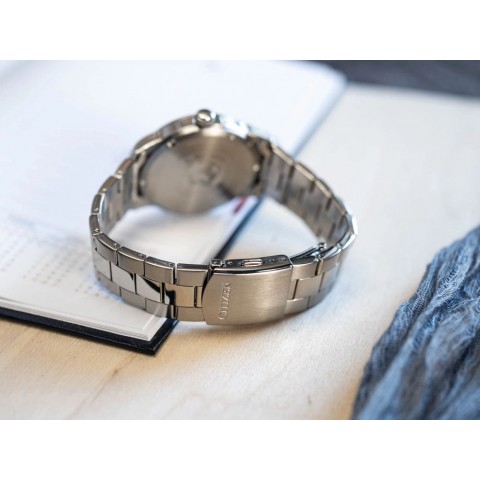 Чоловічий годинник Citizen BM8550-81E Classic