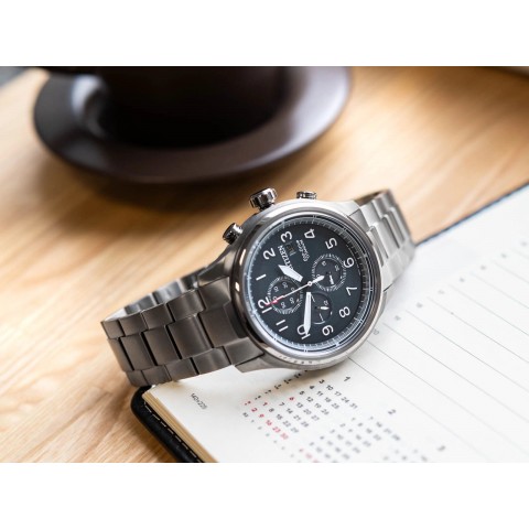 Чоловічий годинник Citizen CA0810-88X Titanium Chrono