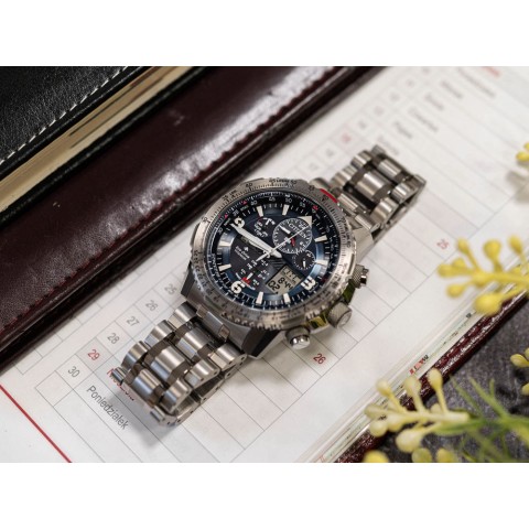 Чоловічий годинник Citizen JY8100-80L Promaster Skyhawk Radio Controlled