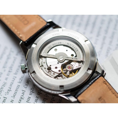Чоловічий годинник Citizen NH9131-14E