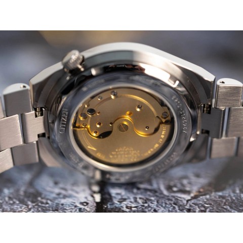 Чоловічий годинник Citizen NJ0151-88Z Automatic