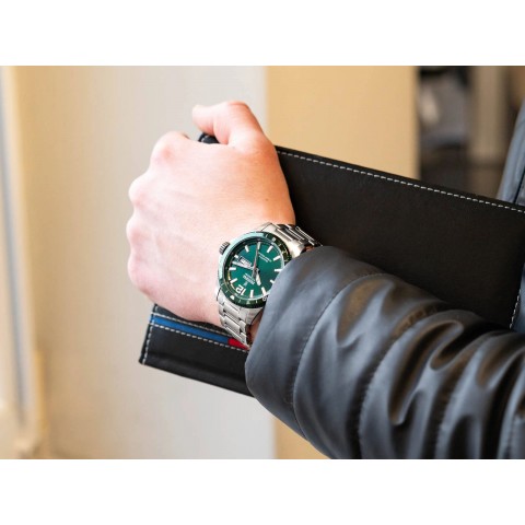 Чоловічий годинник FESTINA F20698/3 Titanium Date