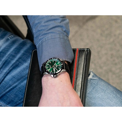 Чоловічий годинник FESTINA F20699/3 Titanium Date