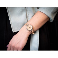 Жіночий годинник FOSSIL ES5213 Carlie
