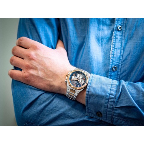 Чоловічий годинник GUESS GW0703G4 Resistance