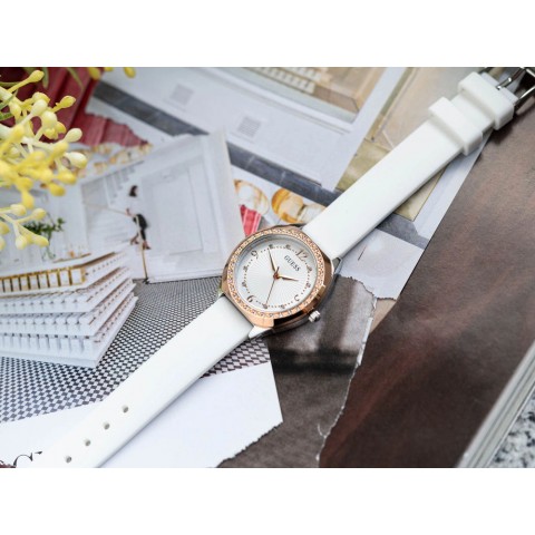 Чоловічий годинник GUESS GW0820L3 Charlotte