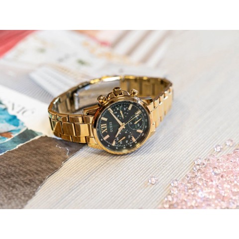 Жіночий годинник GUESS GW0933L6 Bailey