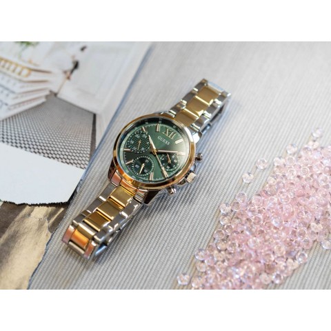 Жіночий годинник GUESS GW0933L7 Bailey
