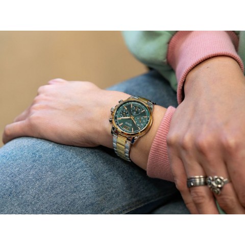 Жіночий годинник GUESS GW0933L7 Bailey