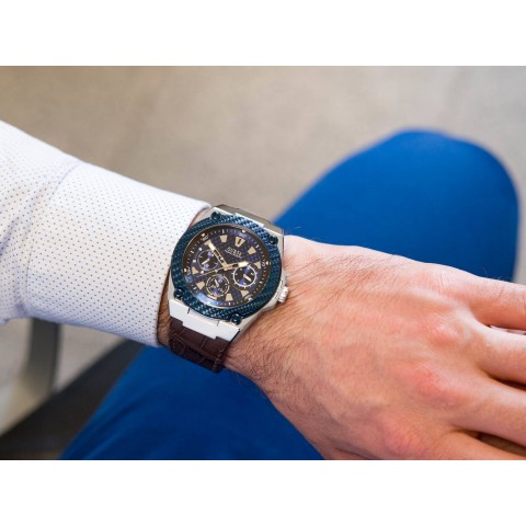 Чоловічий годинник GUESS W1058G4 Legacy