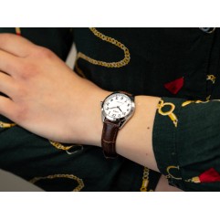 Жіночий годинник LORUS RG241TX9
