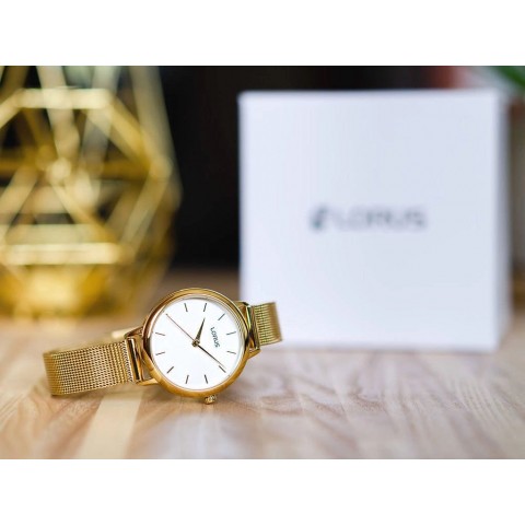 Жіночий годинник LORUS RG250NX8