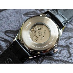 Чоловічий годинник LORUS RL477AX9