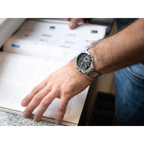 Чоловічий годинник LORUS RM313JX9 Sports Chronograph