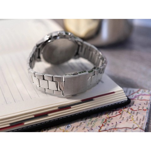 Чоловічий годинник LORUS RM395GX9