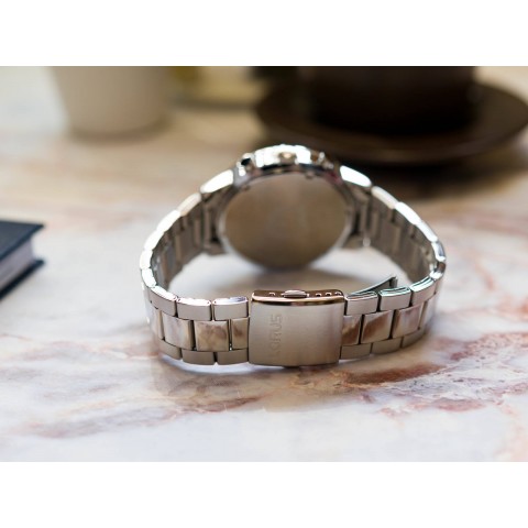 Чоловічий годинник LORUS RM397GX9