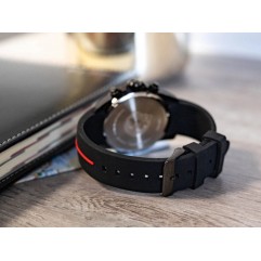 Чоловічий годинник LORUS RT347JX9
