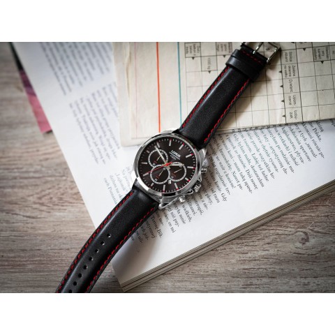 Чоловічий годинник LORUS RT369GX9 Sports Chronograph
