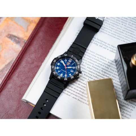 Чоловічий годинник Luminox XS.0323.L Leatherback Sea Turtle Giant 0320