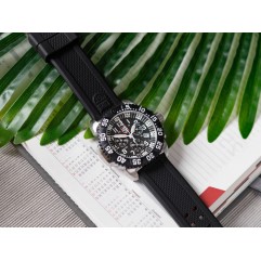 Чоловічий годинник Luminox XS.3181.F Navy SEAL Steel Colormark Chrono 3180