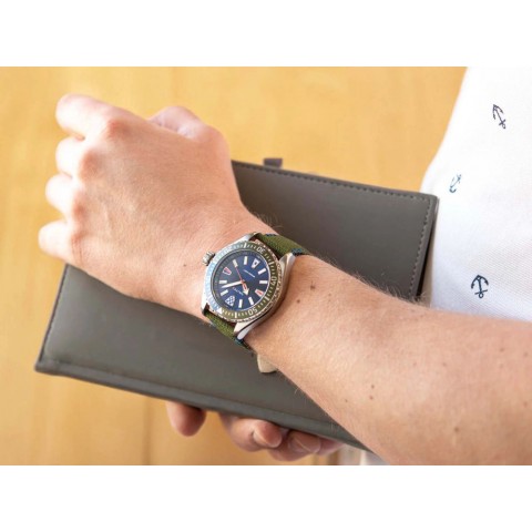 Чоловічий годинник NAUTICA NAPCPS013 Crandon Park