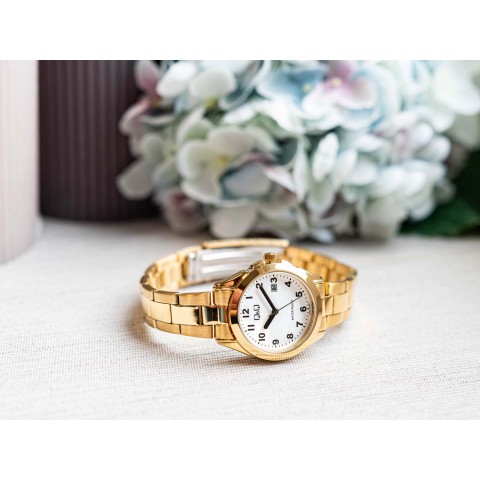 Жіночий годинник Q&Q C29A-002PY