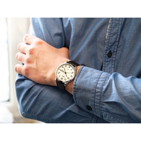 Чоловічий годинник Q&Q C32A-006PY