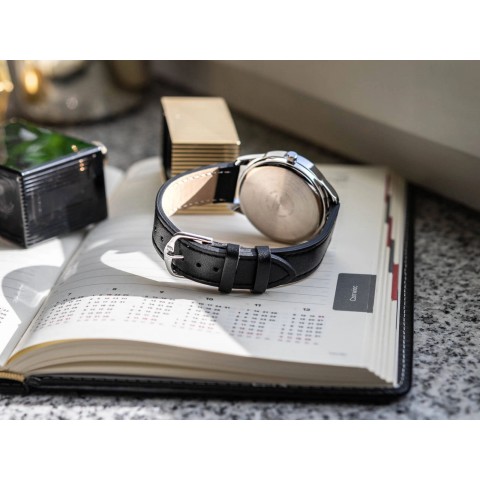 Чоловічий годинник Q&Q C32A-006PY