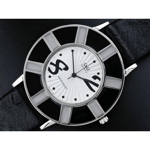 Жіночий годинник Q&Q Q201J 311Y