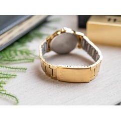 Чоловічий годинник Q&Q QA38J004Y