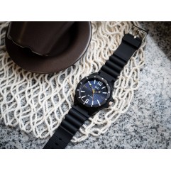 Чоловічий годинник Q&Q V30A-002VY