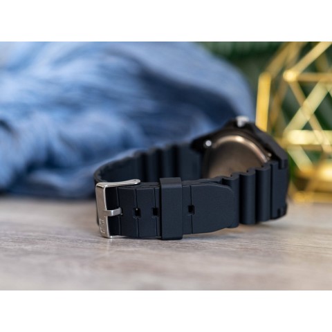 Чоловічий годинник Q&Q V30A-002VY