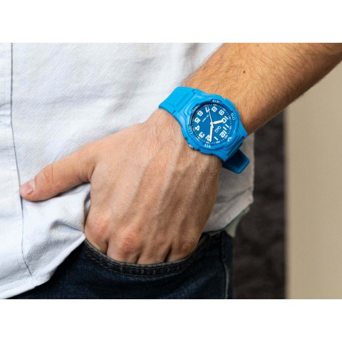 Чоловічий годинник Q&Q V31A-002VY