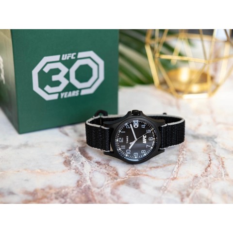 Чоловічий годинник TIMEX TW2V90800 UFC