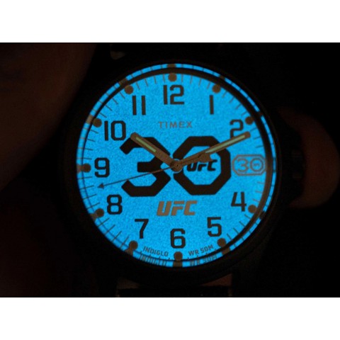 Чоловічий годинник TIMEX TW2V90800 UFC