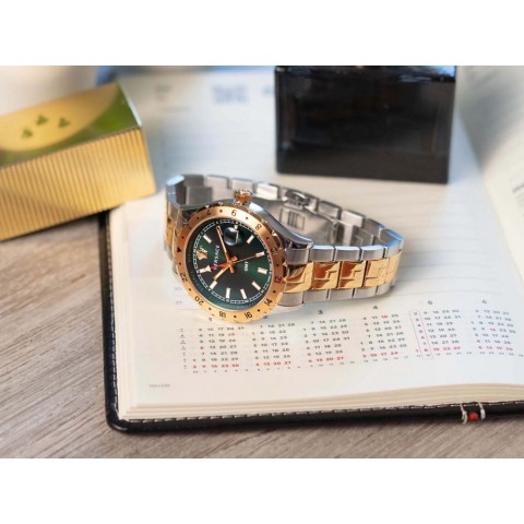Чоловічий годинник VERSACE HELLENYIUM GMT V11050016