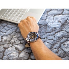 Чоловічий годинник VERSACE VE3L00122 Greca Mens