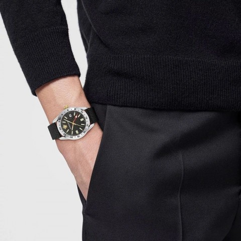 Чоловічий годинник VERSACE VE7C00123 Greca Time GMT