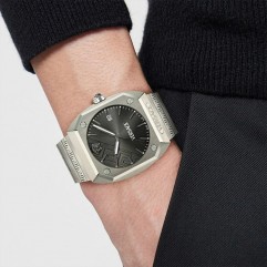 Чоловічий годинник VERSACE VE8F00524 Antares Titanium