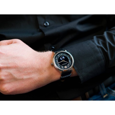 Чоловічий годинник VERSACE V-CIRCLE VEBQ00918