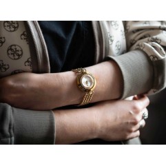 Жіночий годинник VERSACE VEHFA0625 Greca Eon