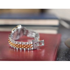 Жіночий годинник VERSACE VEVC00719 Greca