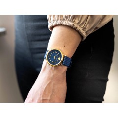 Жіночий годинник VERSACE Pop Chic VEVD00319