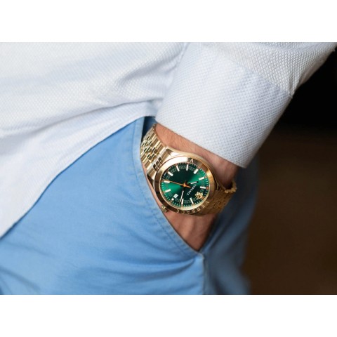 Чоловічий годинник VERSACE VEVK01625 Hellenyium