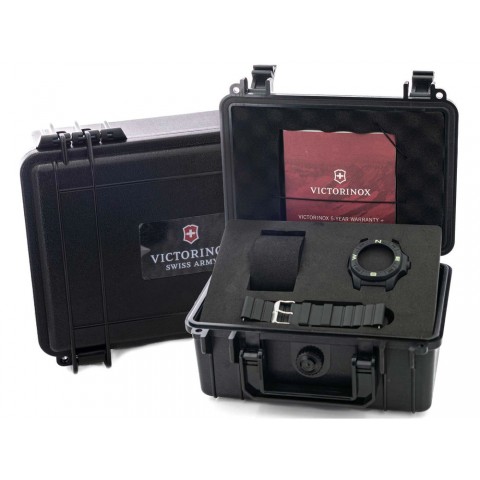 Чоловічий годинник Victorinox 241860 INOX Carbon