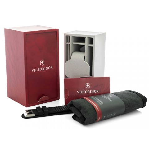 Чоловічий годинник Victorinox 241980.1 Journey 1884 Automatic