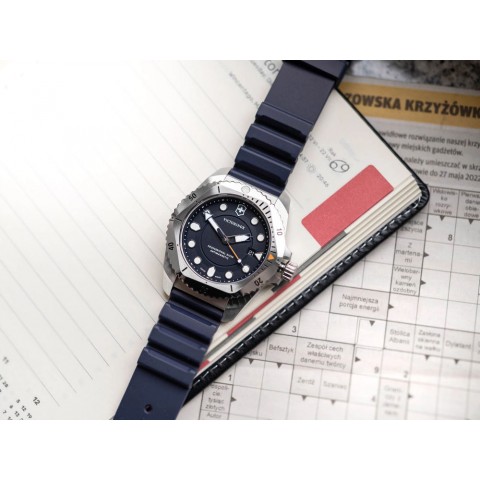 Чоловічий годинник Victorinox 241991 Dive Pro